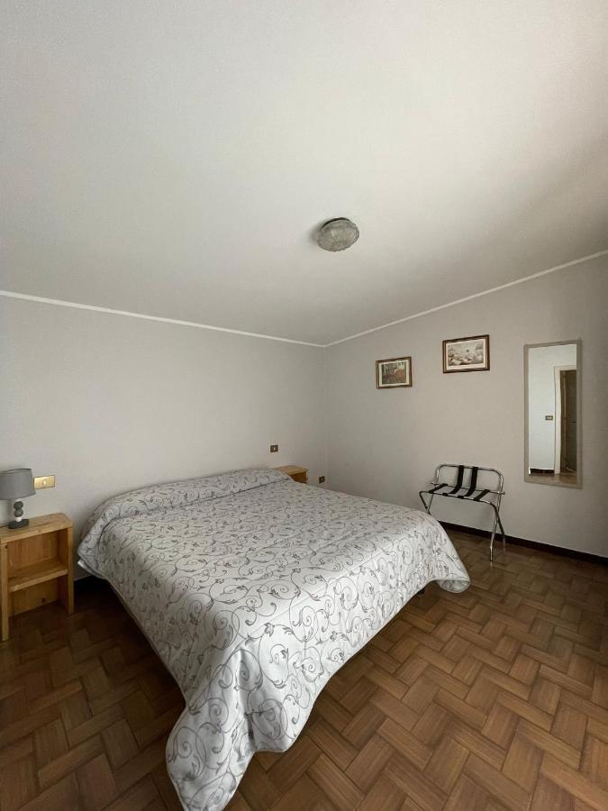 B&B Michelina カスティリオーネ・ディンテルヴィ エクステリア 写真